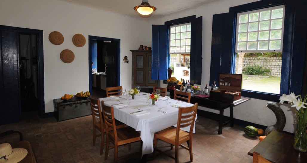 Fazenda Catuçaba - dining room