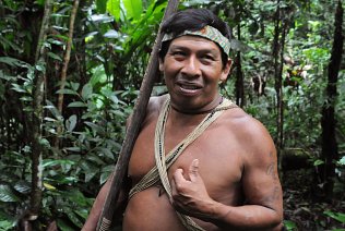 Discover the secrets of the Amazon rain forest through the eyes of the Huaorani people.