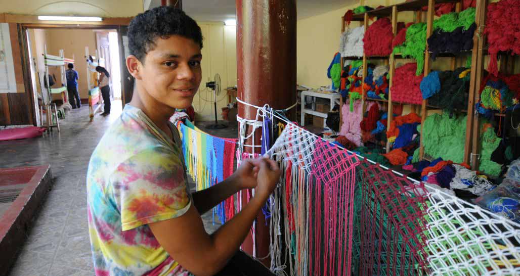 Hammock Making In Granada, Nicaragua